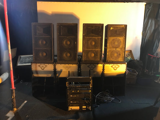 lot - 752 - sound system from Camelot nightclub